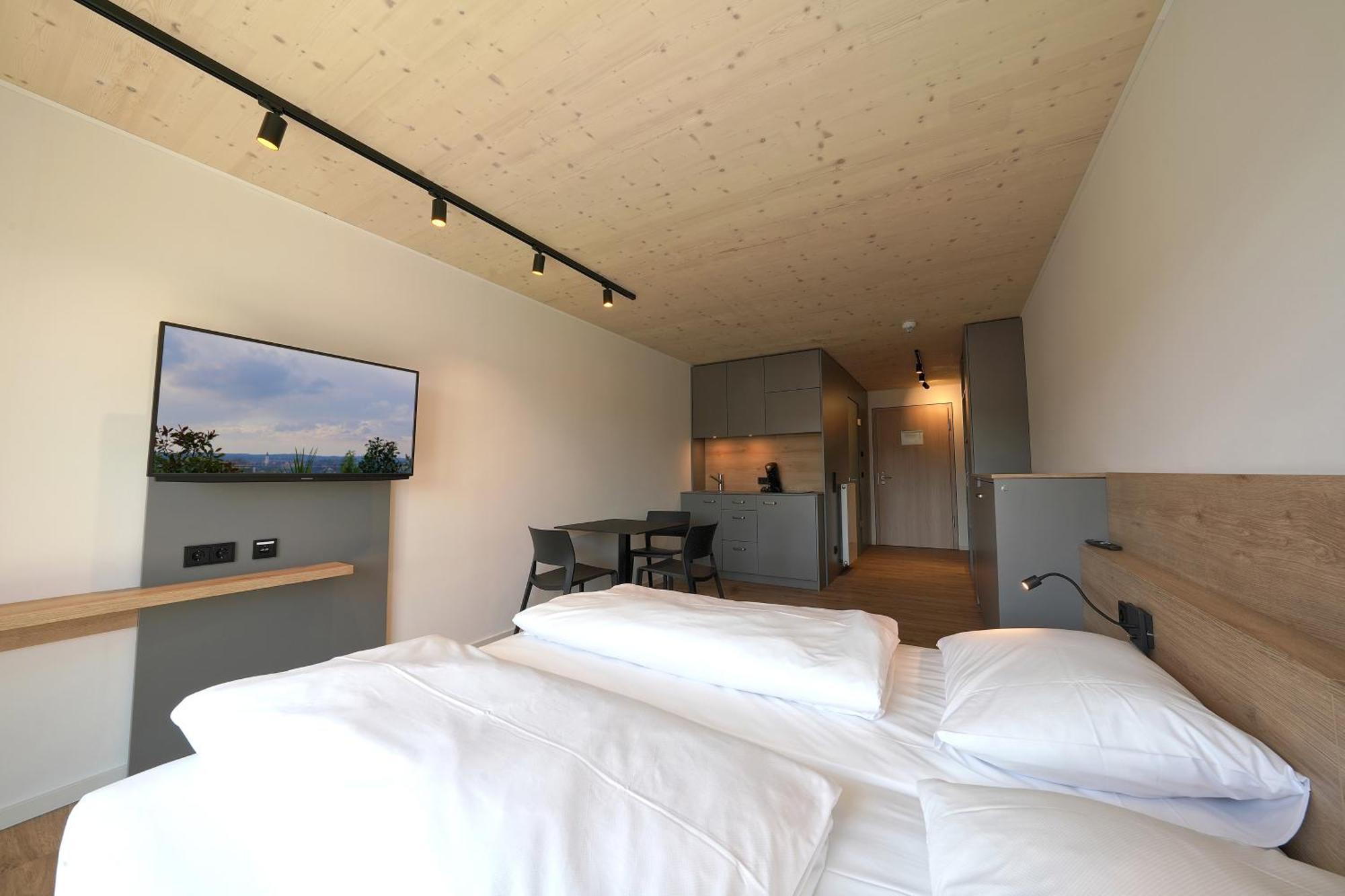 Timber One Boardinghouse Dorfen Aparthotel Exterior photo