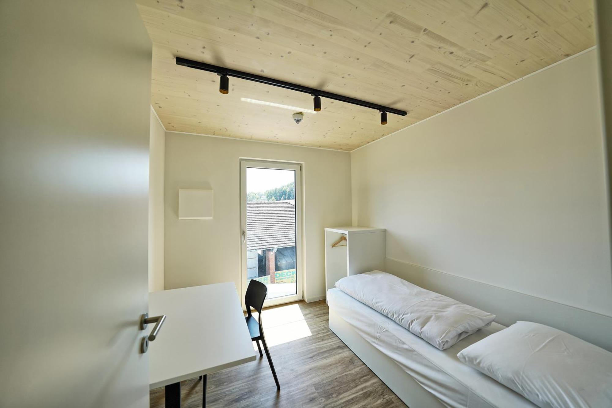 Timber One Boardinghouse Dorfen Aparthotel Exterior photo