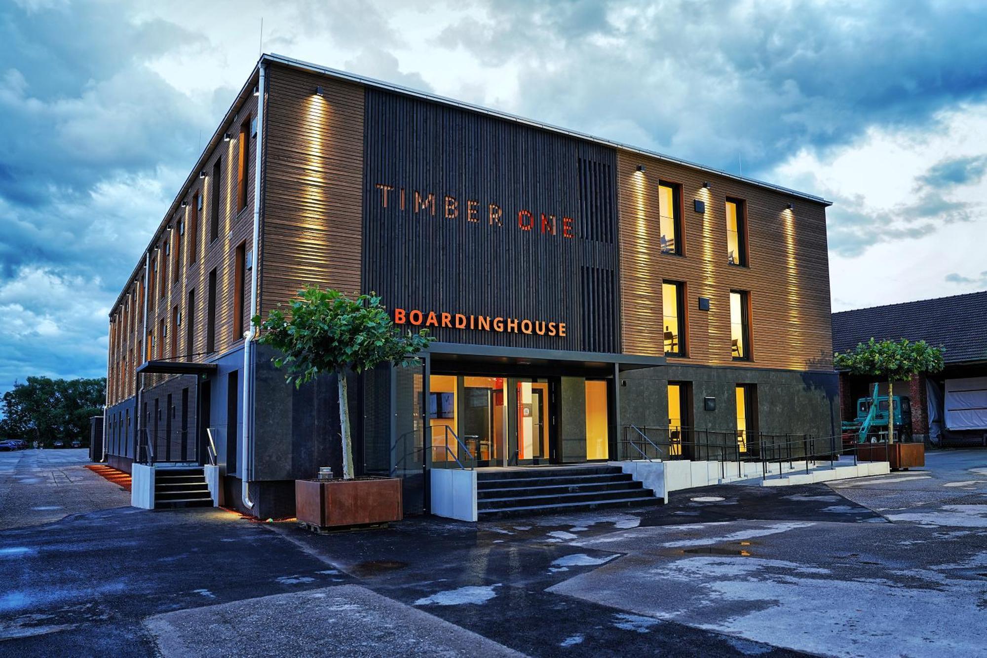 Timber One Boardinghouse Dorfen Aparthotel Exterior photo